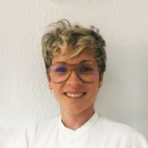Leticia-Samper-Soto-Diplomatura-Universitaria-en-Enfermería-profesores-ifses-estética